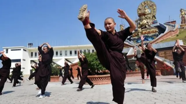 الراهبات في نيبال