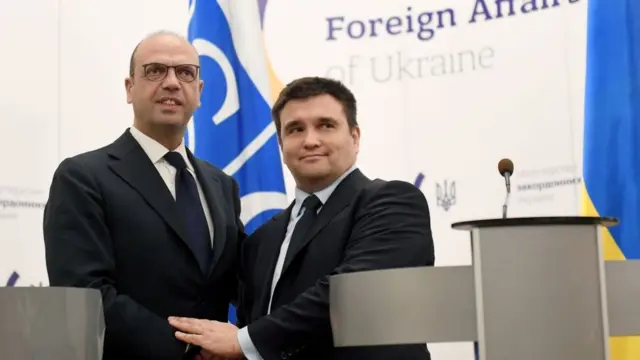Міністр закордонних справ Італії Анджеліно Альфано зі своїм українським колегою Павлом Клімкіним