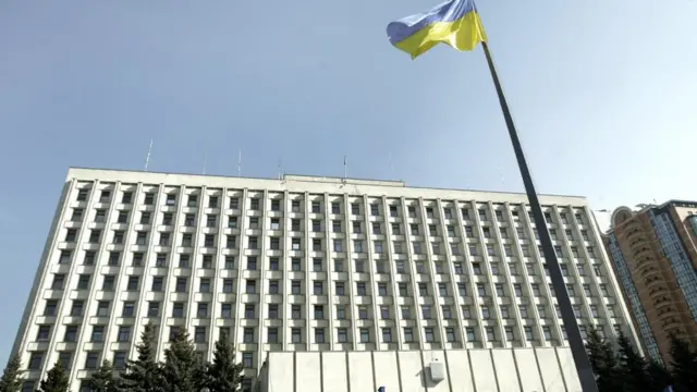 ЦИК уже зарегистрировала 13 кандидатов в президенты