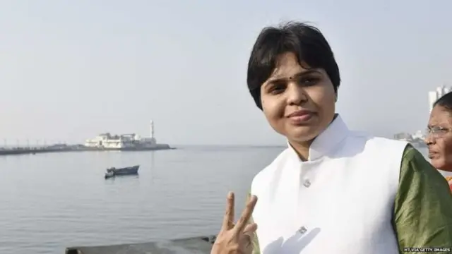 तृप्ति देसाई