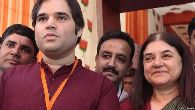 वरूण गांधी-मेनका गांधी