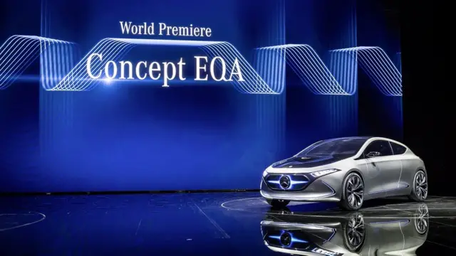 مرسدس-بنز سال گذشته کانسپت EQA را در نمایشگاه فرانکفورت رونمایی کرد