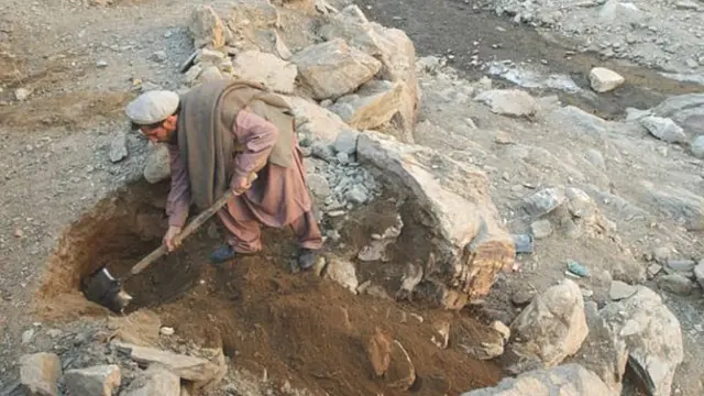 Malgré la difficulté du terrain, le général Sangin se dit déterminer à chasser Daech de Tora Bora.