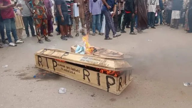 Posi ti wọn n gbe kiri lorukọ Aregbesola