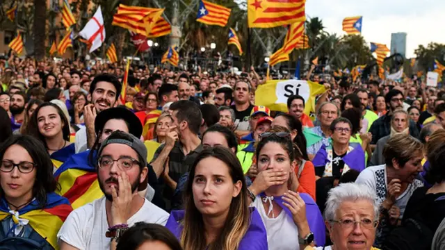 Manifestantes pela independência catalãsporting brasil betBarcelona