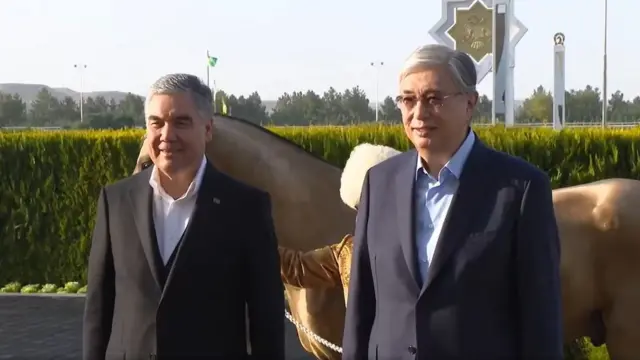 Туркманистон президентининг ҳадяси