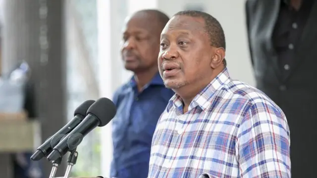 Rais Uhuru Kenyatta alisema Wizara ya Afya na huduma za umma itaanzisha hazina ya kuwasaidia wafanyakazi wa Afya wanaokabiliana na mlipuko wa virusi vya corona