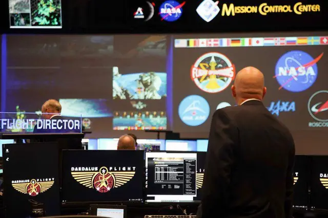 Vista do centro de controle da missão Artemis, em Houston, no Texas (Estados Unidos)