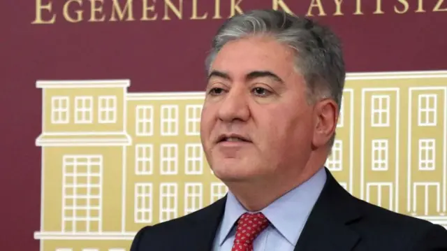 Cumhuriyet Halk Partisi Grup Başkanvekili Murat Emir