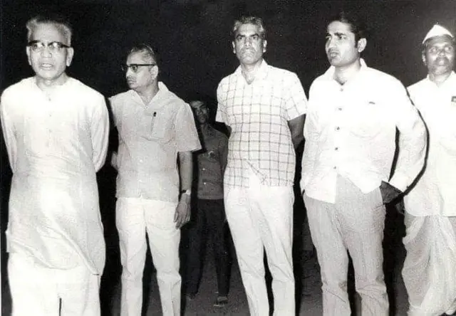 वसंतराव नाईक आणि सुधाकरराव नाईक
