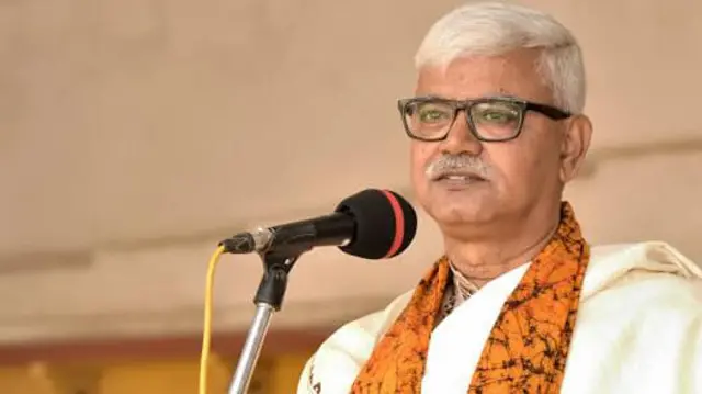 বিশ্বভারতীর উপাচার্য বিদ্যুৎ চক্রবর্তী