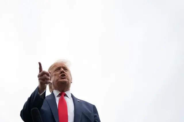 دونالد ترامپ در حال سخنرانی