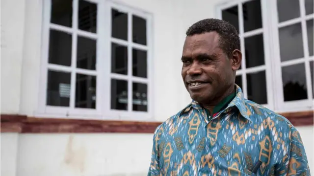 hutan desa papua barat