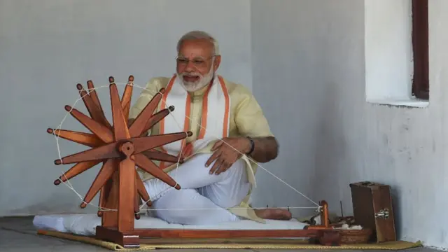 नरेंद्र मोदी