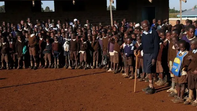 Kimani Maruge with classmates for school parade for 2006.