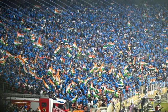 स्टेडियम 