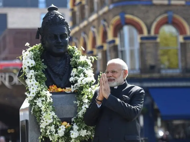 લંડનમાં મોદી