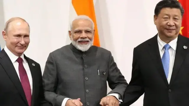 ভ্লাদিমির পুতিন, নরেন্দ্র মোদী ও শি জিনপিং ২০১৯ -এর এসসিও শীর্ষ সম্মেলনে - ফাইল ছবি