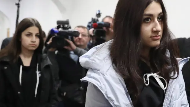 Крестина и Ангелина Хачатурян