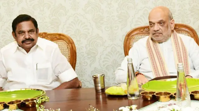 அதிமுக - பாஜக கூட்டணியை திமுக, காங்கிரஸ் உள்ளிட்ட தமிழ்நாட்டின் பிற  கட்சிகள் எவ்வாறு பார்க்கின்றன? - BBC News தமிழ்
