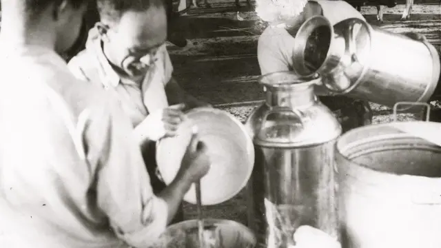 Martin Katz prepara queso en CILCA