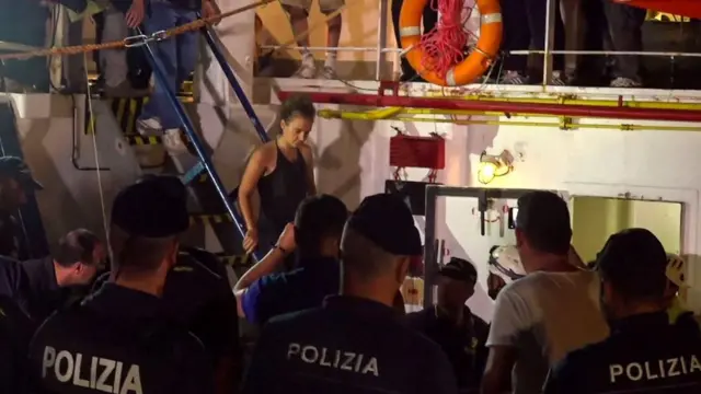 Sea Watch gemisinin kaptanı Carola Rackete, ev hapsine kondu