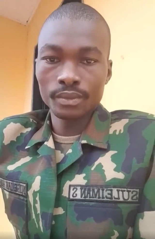 One man for military uniform accuse politicians of making profit from attacks by bandits and militants