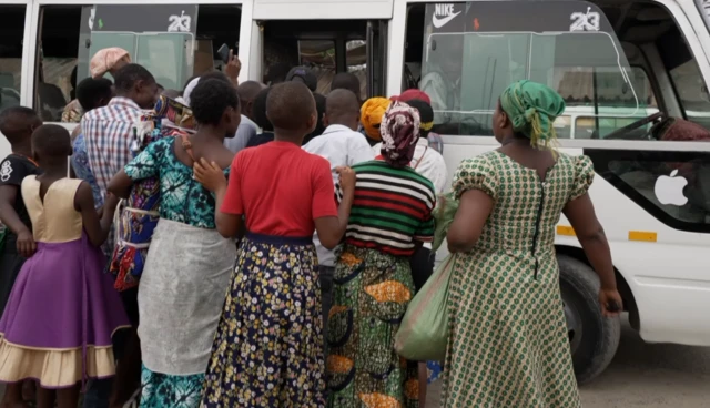 Ku gituro c'ama bisi ahahoze isoko nkuru ya Bujumbura, ku wa 22 Myandagaro 2024