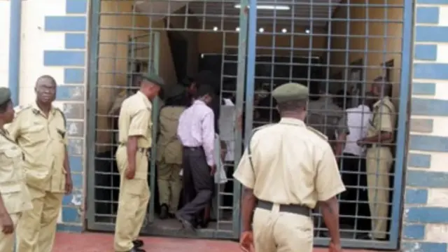 Awọn osisẹ ọgba ẹwọn