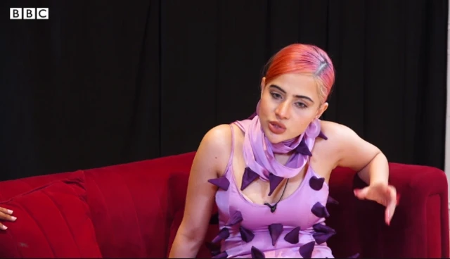 उर्फी जावेद