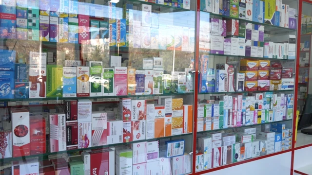 Тошкентдаги дорихонадаги дорилар