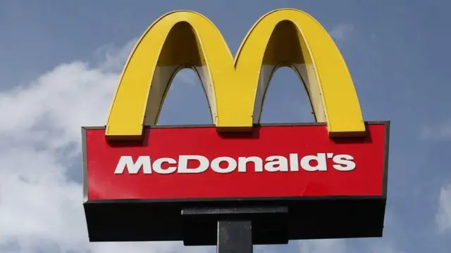 علامة ماكدونالدز