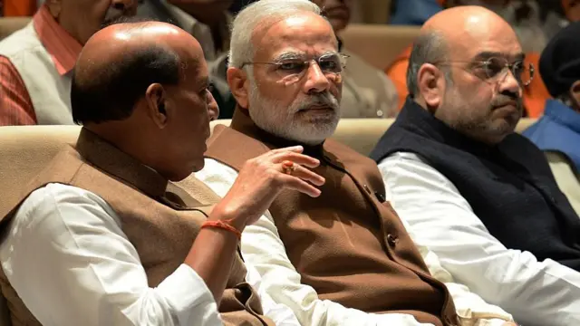 नरेंद्र मोदी