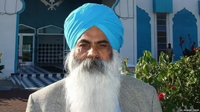 ਦੀਦਾਰ ਸਿੰਘ ਬੈਂਸ ਨੇ 1980 ਵਿੱਚ ਅਕਾਲ ਤਖਤ ਦੇ ਜਥੇਦਾਰ ਤੋਂ ਅੰਮ੍ਰਿਤ ਛਕਿਆ ਸੀ।