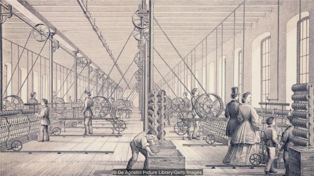 斯基奥与曼彻斯特的关联源自它曾是主要的纺织品生产中心。