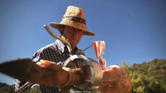 सुअर पालने वाले एदुआर्दो