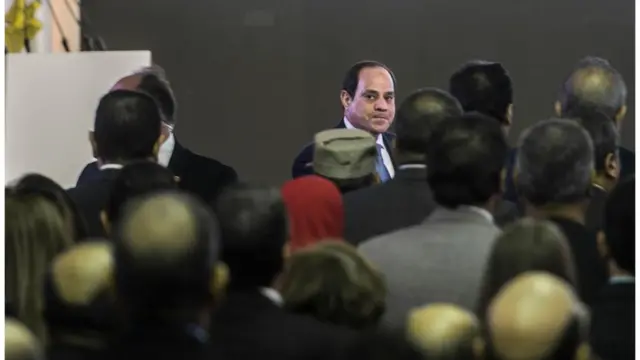 تصدر هاشتاغ #هتنتخب_السيسي_ليه لائحة تويتر في مصر.