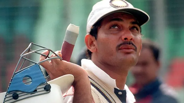 আজহারকে বেটিংয়ে টেনে আনতে ভূমিকা ছিল মুকেশ গুপ্তা নামে একজন বুকির