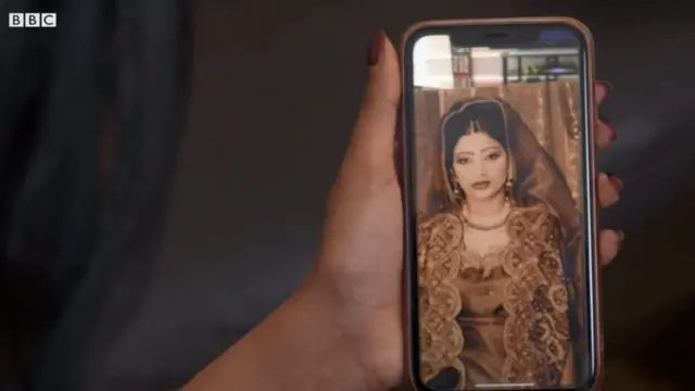 नेय्ला ख़ान