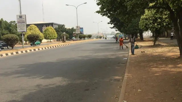 street sweepers di suffer in silence