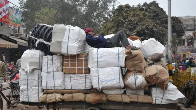 பொருளாதாரத்துக்கு மேன்மையா, வீழ்ச்சியா?