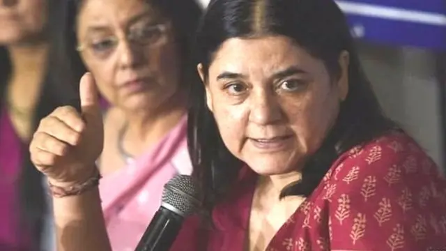 मेनका गांधी