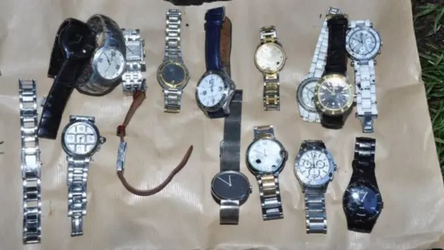 घड़ियां