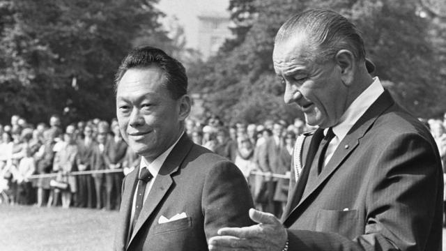 Thủ tướng Singapore Lý Quang Diệu và Tổng thống Mỹ Lyndon Johnson