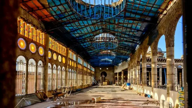 Одна из галерей собора