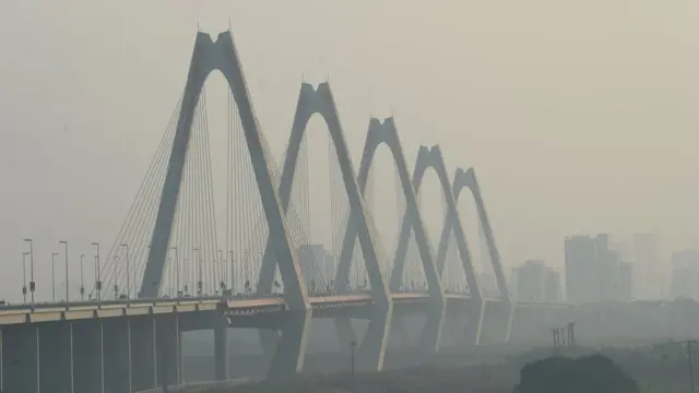 Cầu Nhật Tân
