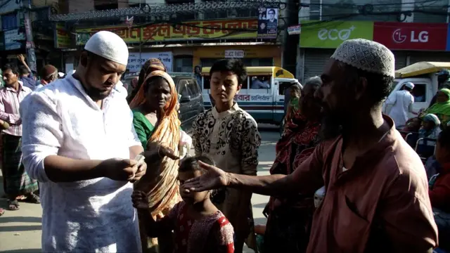 বাংলাদেশে সাধারণ মানুষের মধ্যে বিচ্ছিন্নভাবে অনুদানের প্রবণতা দেখা যায়।