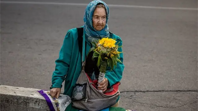 літня жінка