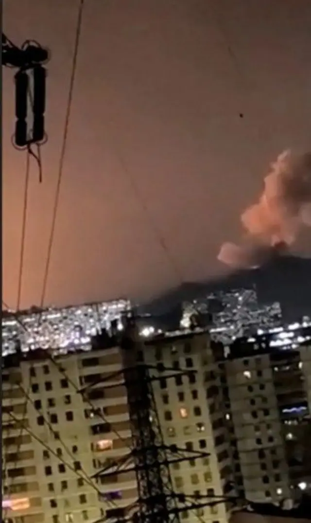 Aworan ofurufu ni aṣalẹ ni ilu Caracas.