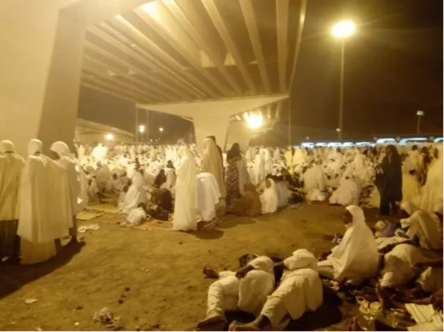 Awọn alalaaji to n sun si Muzdalifah